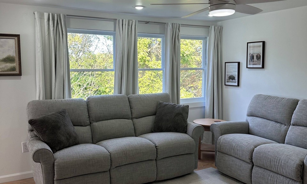 Milford Cottage | Charming 2-bedroom cottage with AC, WiFi, 4 mi to Cooperstown Dreams Park