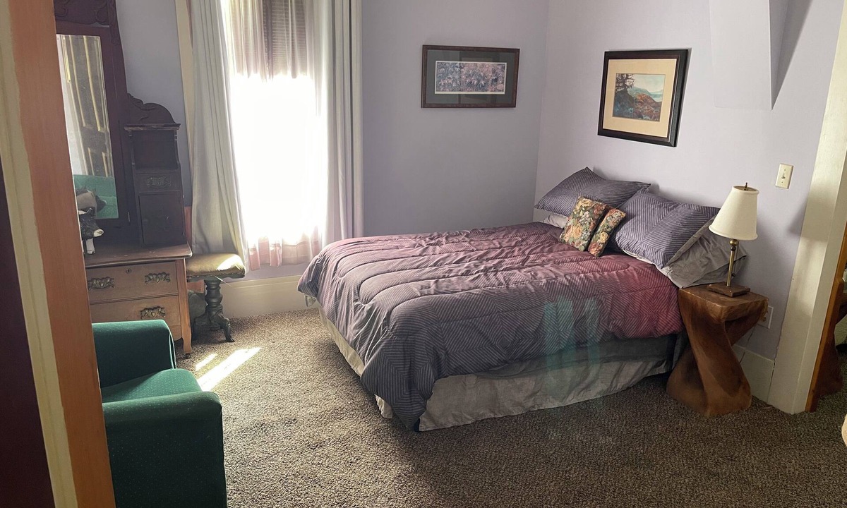 Booneville House | Charming 2-bedroom house in lovely Booneville with AC, WiFi