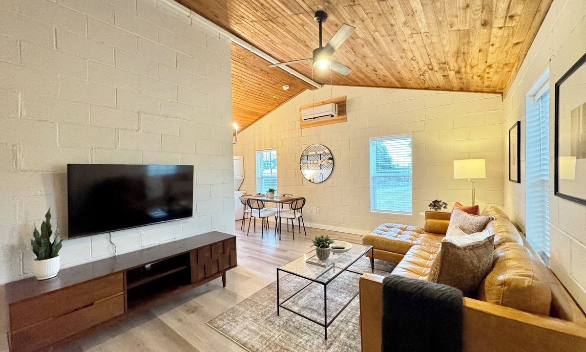 Waco House | Charming 2-bedroom house in welcoming Waco TX