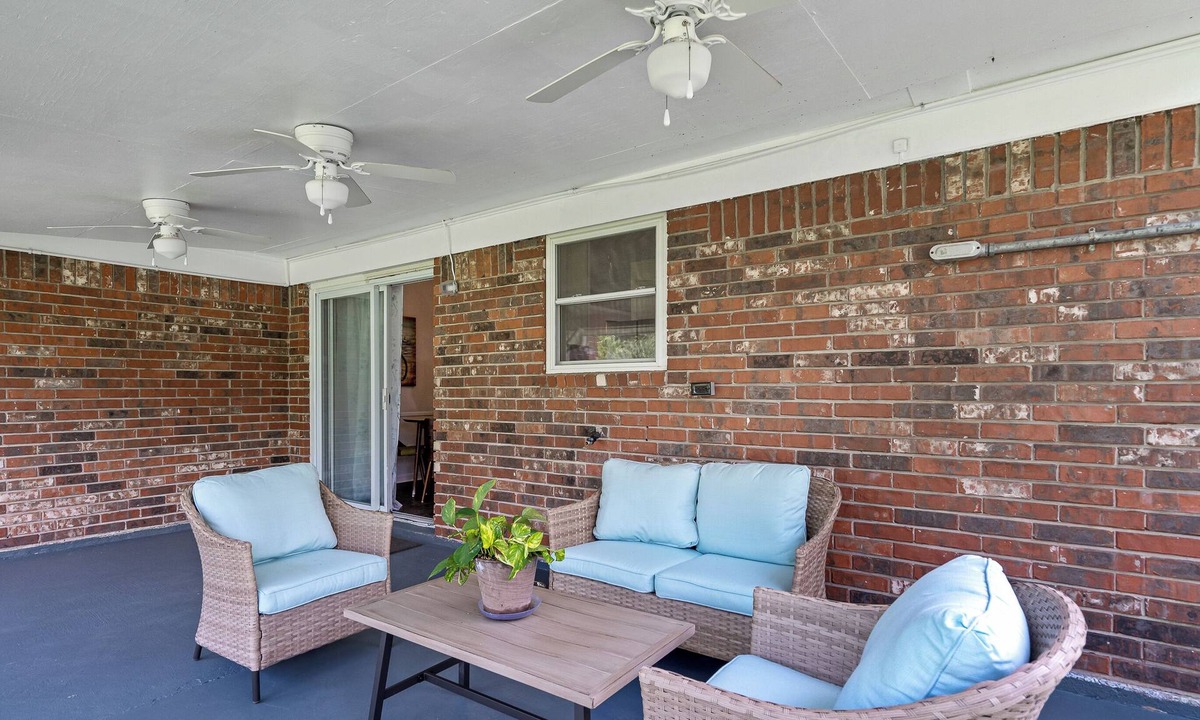 Bossier City House | Charming 2-bedroom house in Bossier City & Barksdale Air Force Base