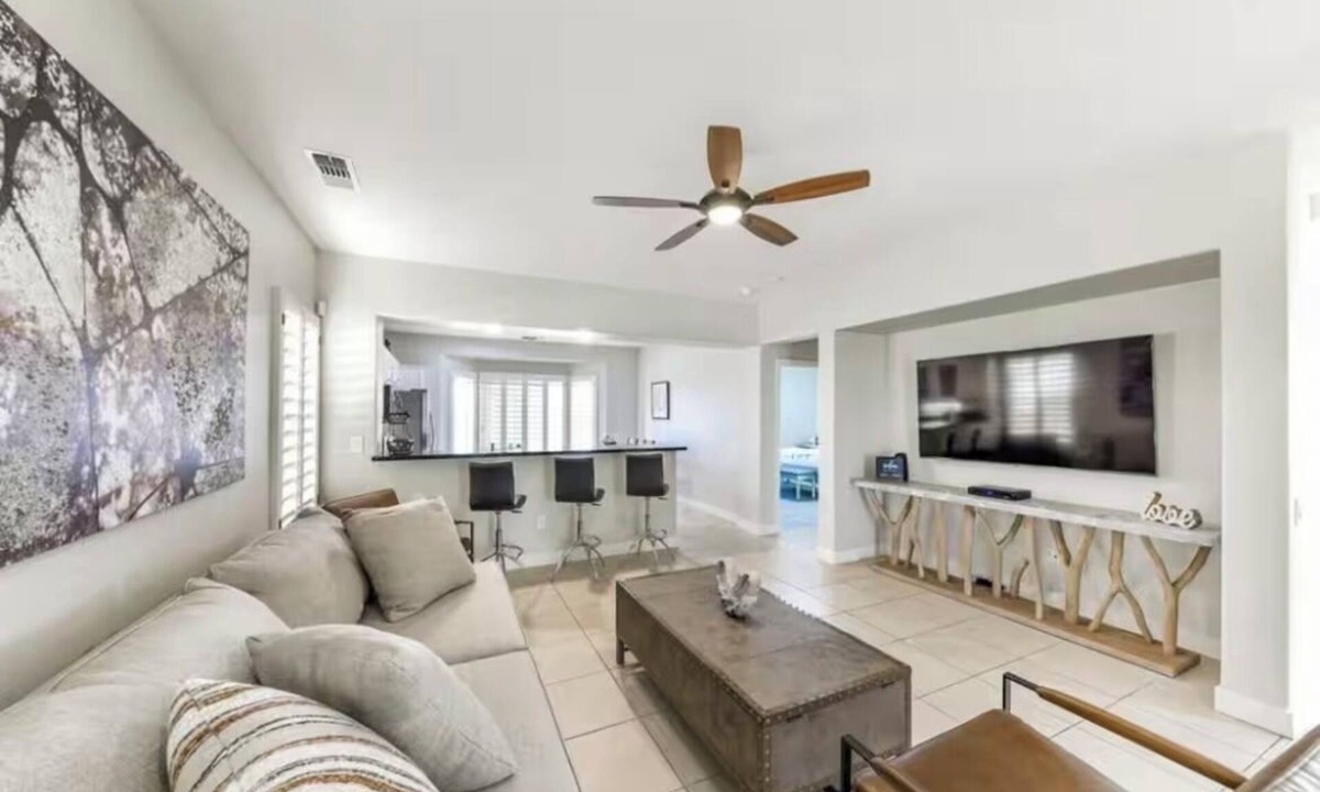 Desert Palms House | Charming 2-bedroom 2 full bath house, AC, Full Kitchen in fabulous Palm Desert