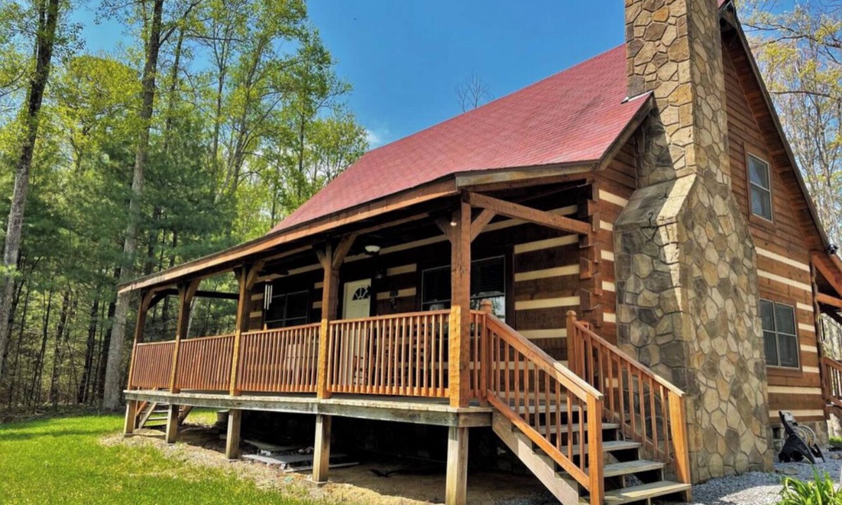 Del Rio Cabin | Charming 2 Bedroom with Loft Bedroom in the Beautiful Smokey Mountains!nn