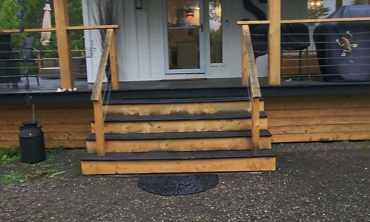 Grand-Digue House | Charming 2-BR with Hot tub, AC, WIFI, firepit and only 5 min walk from beach