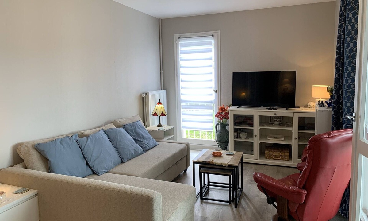 Cabourg Apartment | Charming 2-Room Apartment Near Beach & Town Center in Cabourg