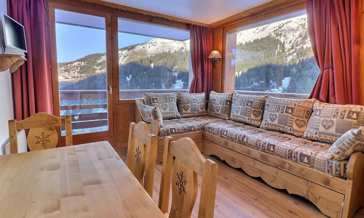 Meribel-Mottaret Apartment | Charming 2-Room Apartment with Wi-Fi - Méribel