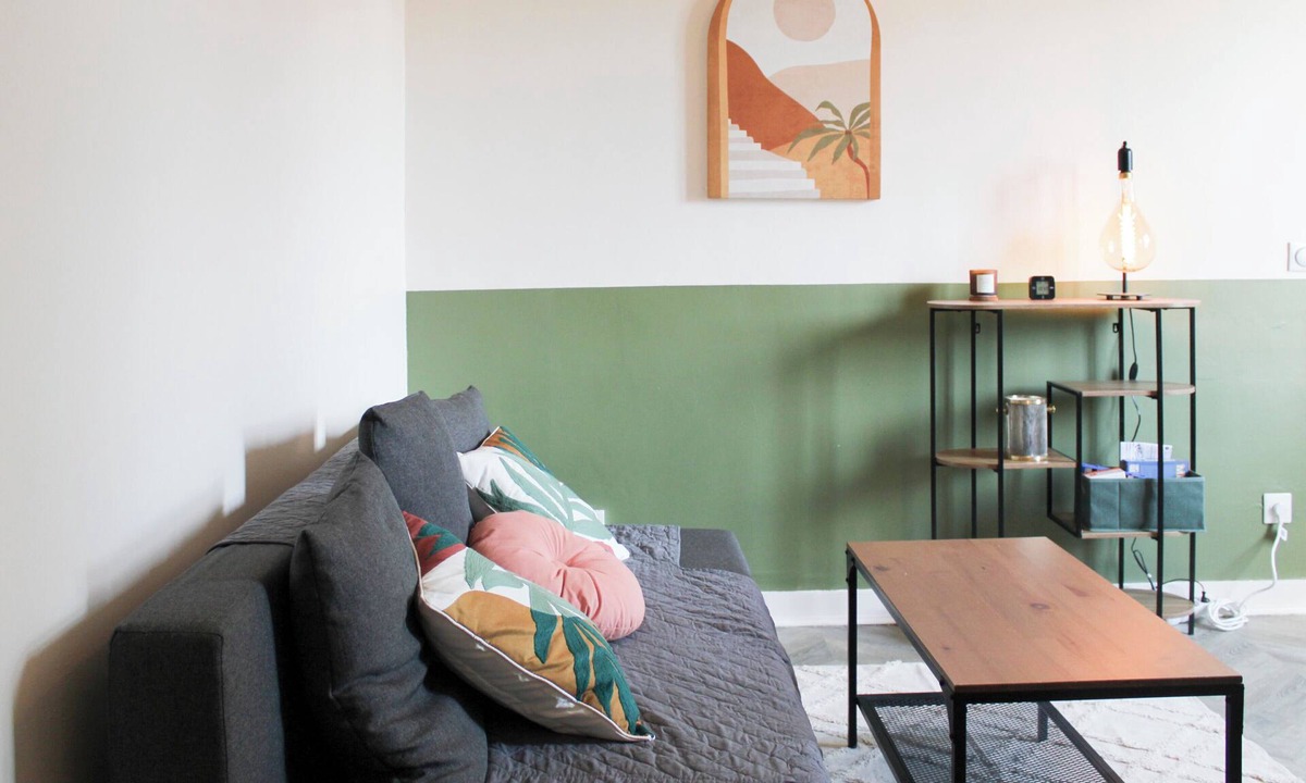 Saint-Denis Apartment | Charming 2 rooms near Basilica of Saint-Denis