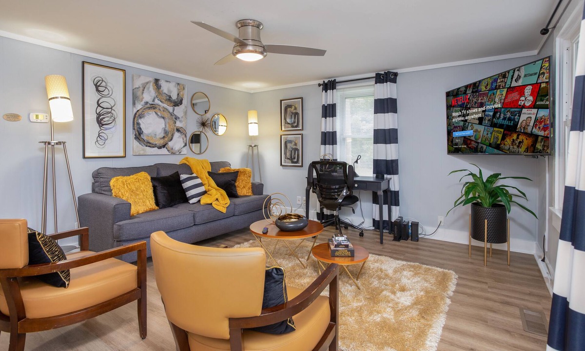 Mebane Apartment | Charming 2BR Near Tanger Outlets