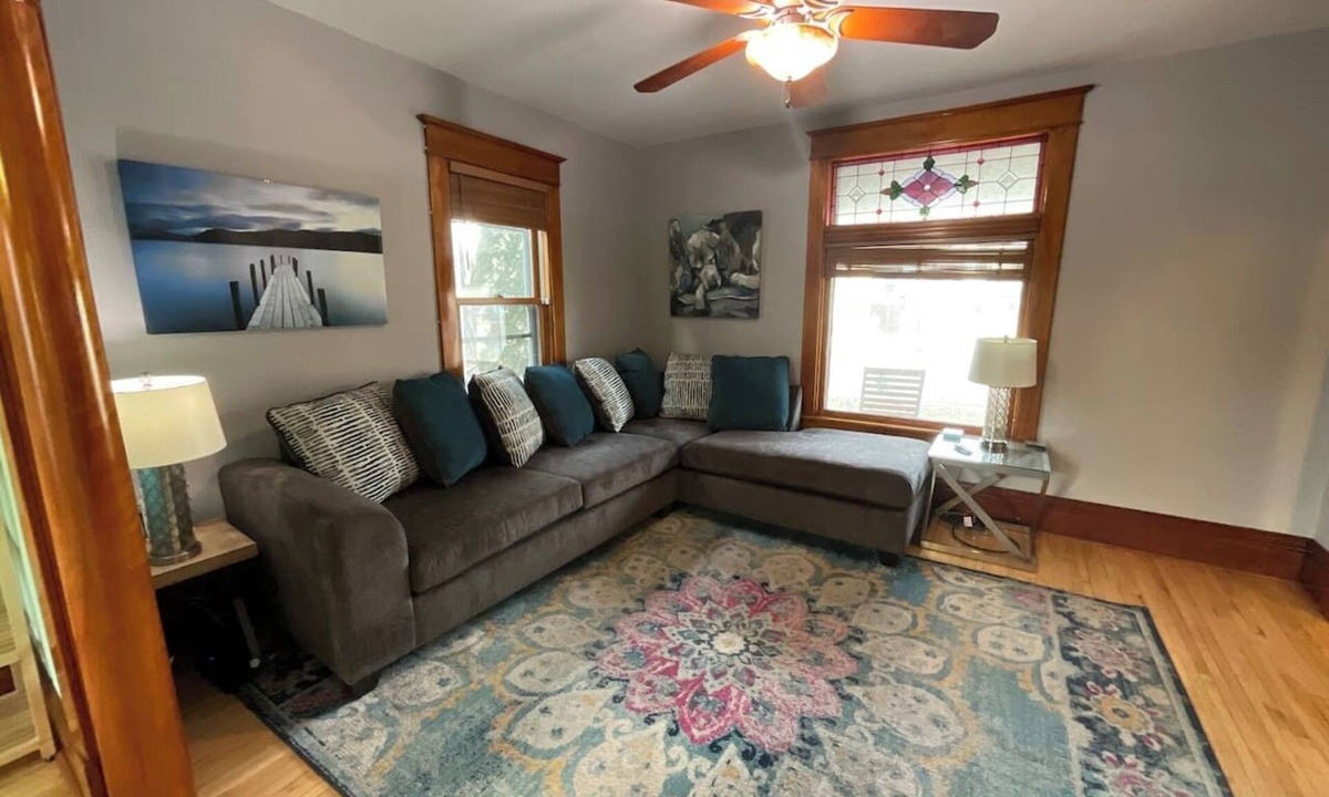 Midway House | Charming 3 Bdrm by State Fair-Allianz Field -Como