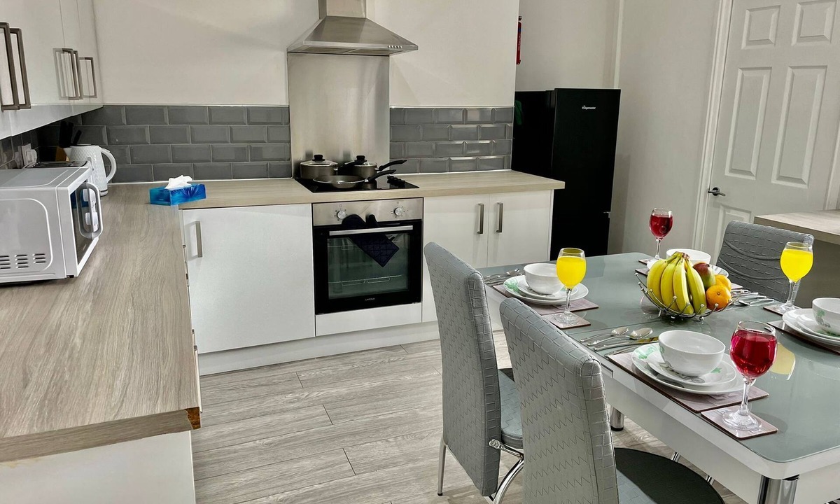 Merthyr Tydfil House | Charming 3-bedroom house in marvelous Merthyr Tydfil