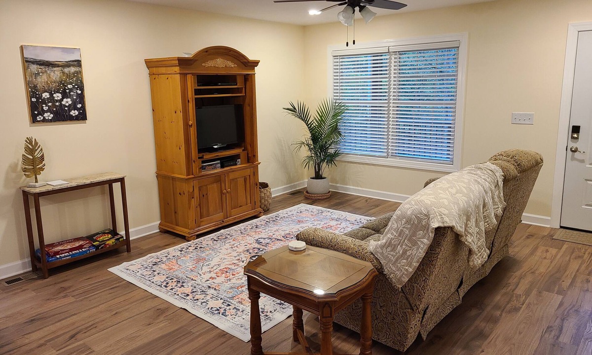 Christiansburg House | Charming 3-bedroom house on cul-de-sac in Christiansburg