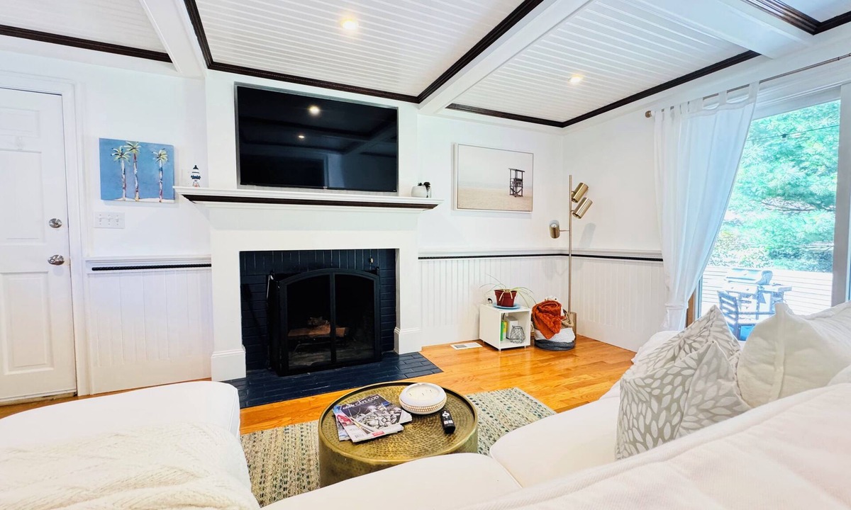 Osterville House | Charming 3-bedroom house in Osterville