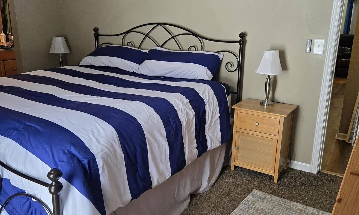South Bend House | Charming 3-bedroom house in South Bend with cool AC breeze