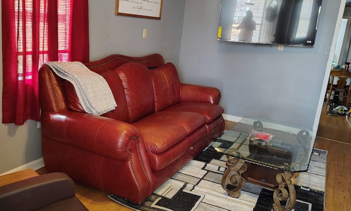 Stinnett House | Charming 3-bedroom house Stinnett