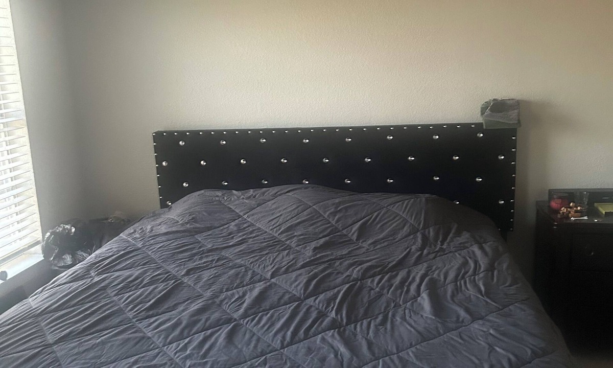 Dallas House | Charming 3-bedroom house with AC in Dallas perfect for relaxing