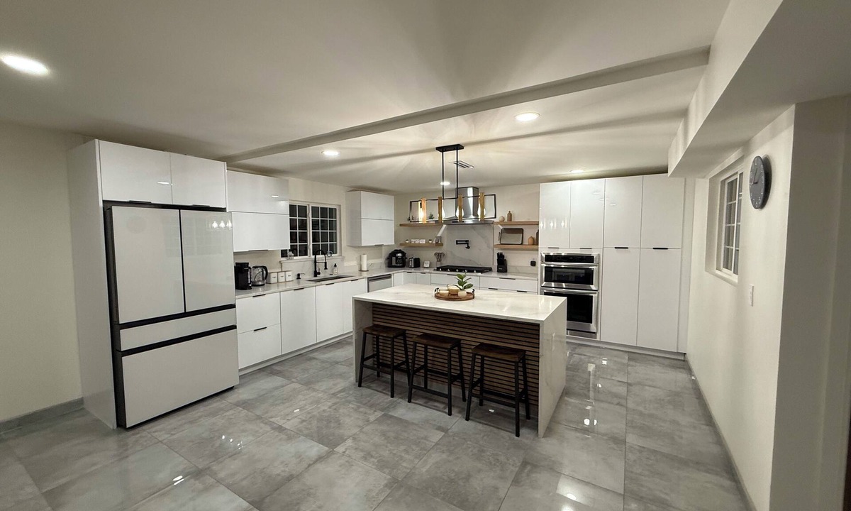 North Dallas House | Charming 3-bedroom townhome with WiFi, AC in delightful Dallas