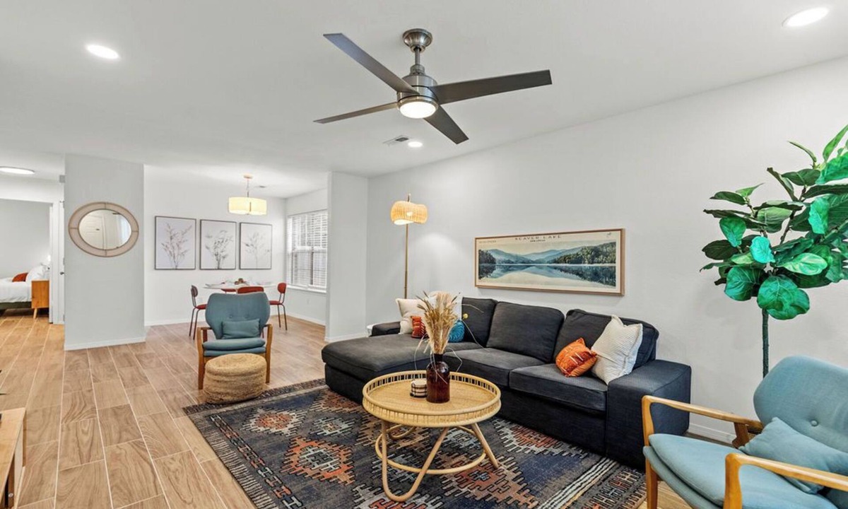 Fayetteville House | Charming 3-bedroom townhome in midtown Fayetteville close to everything!