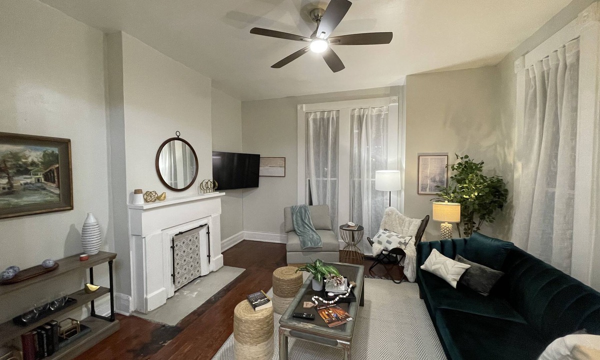 Northside House | Charming 3 BR in Northside