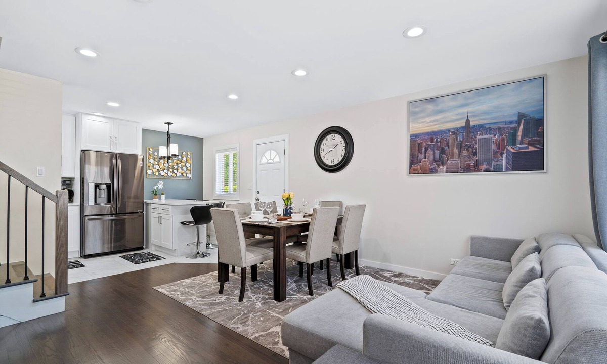 Villa Park House | Charming 3BR/2BA Retreat in Villa Park – Comfort, Space & Convenience!