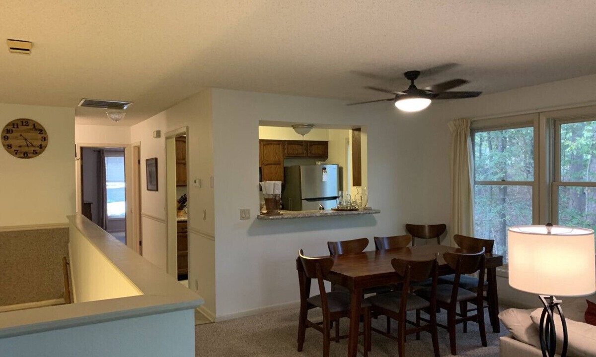 Hot Springs Village Villa | Charming 3BR Hot Springs Retreat - Serene Views & Modern Comforts