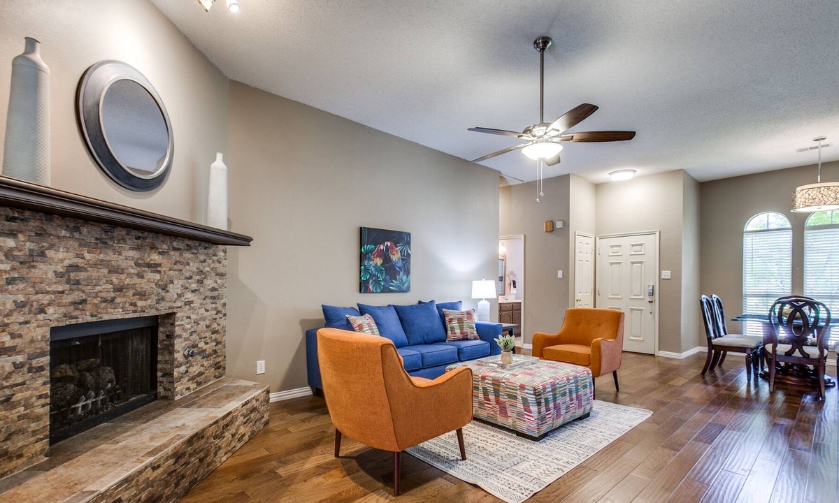 Allen House | Charming 3RB Home Large Outdoor Living!