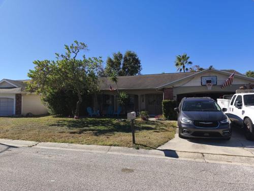 Beacon Woods East House | Charming 4 bed 3 bath single family home in Hudson