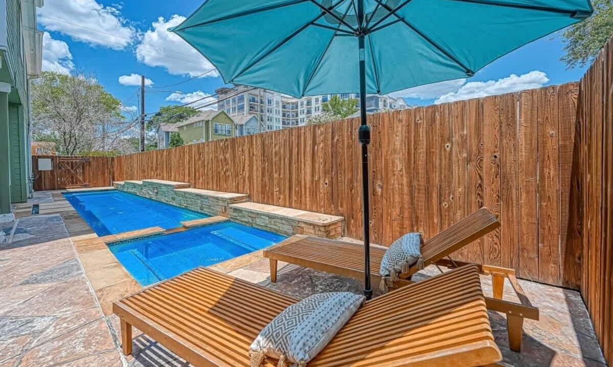Houston Heights House | Charming 4BR Home in Houston Heights