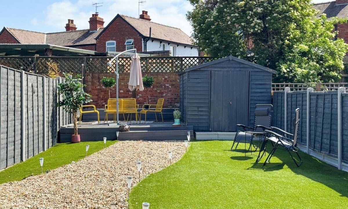 Worcester House | Charming 5-Bed Victorian House