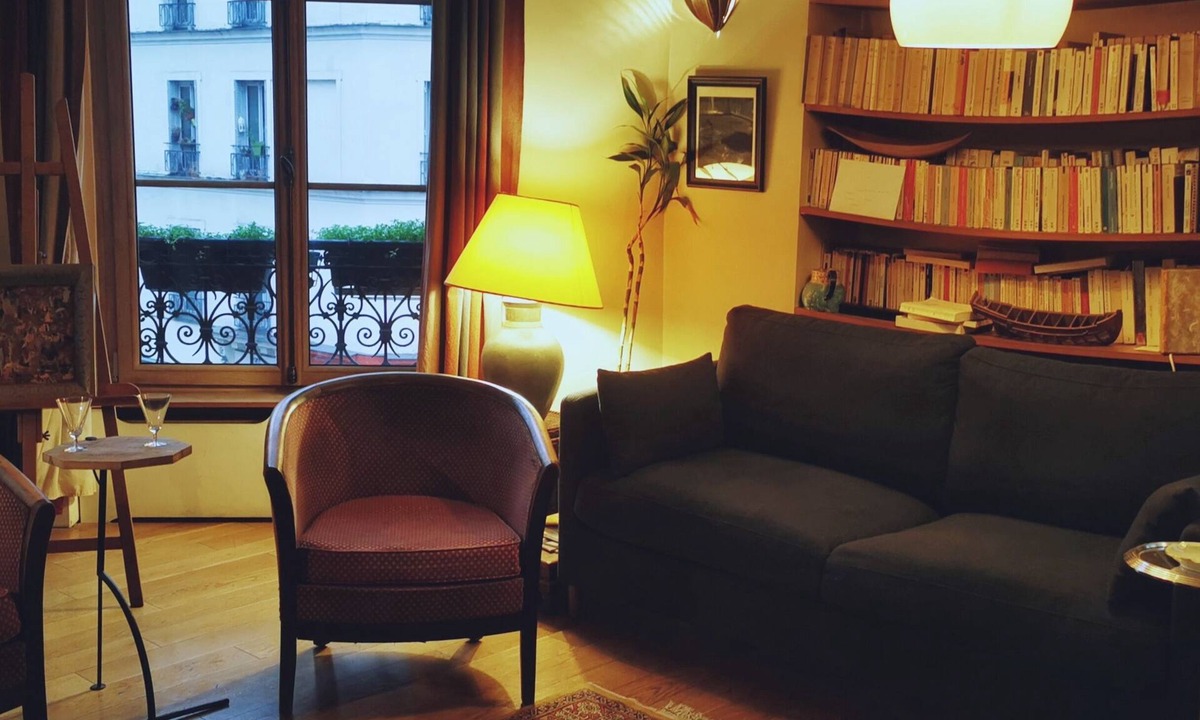 18th Arrondissement Apartment | Charming 85m2 apartment in lower Montmartre.