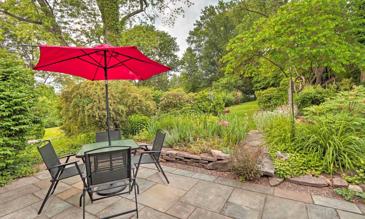 Stockton House | Charming Abode w/Patio - Walk to Town + River!