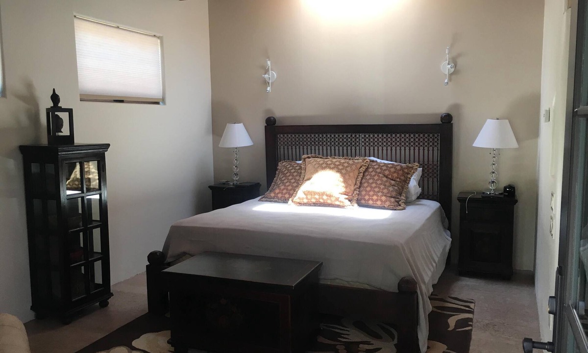Northeast Santa Fe House | Charming Adobe Casita - Walk to Plaza & Canyon Road!