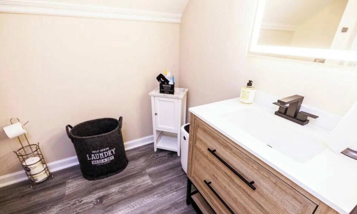 Clayton Apartment | Charming Amelia's Haven Peaceful & Private Suite near downtown Clayton.