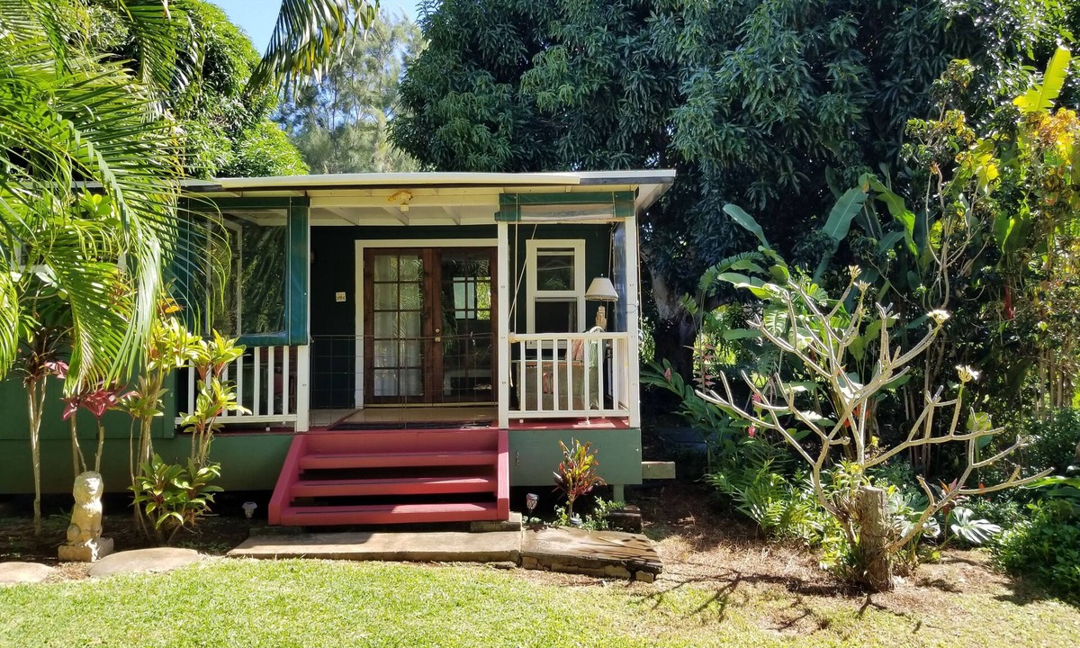 Anahola Cabin | Charming Anahola Studio Cabin ~ Short Walk to Beach