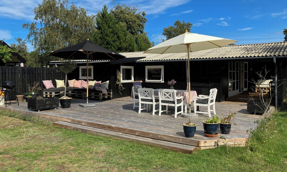 Yderby House | Charming and Authentic Summer House on Odden