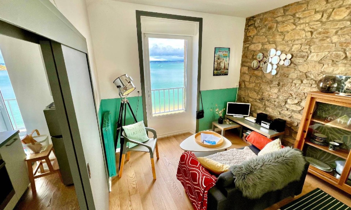 Treboul Apartment | Charming and comfortable apartments with an ecological approach