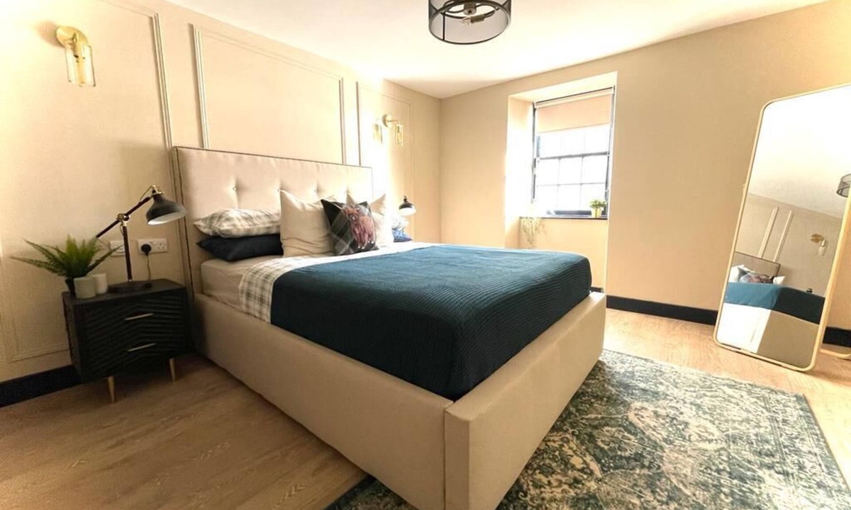 Inveraray Apartment | Charming and Cosy - Black's Land