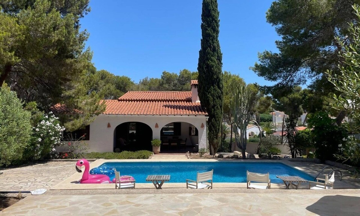 Moraira Ski Chalet | Charming anda confortable villa for 6 people | close to "Cala Cap Blanc".