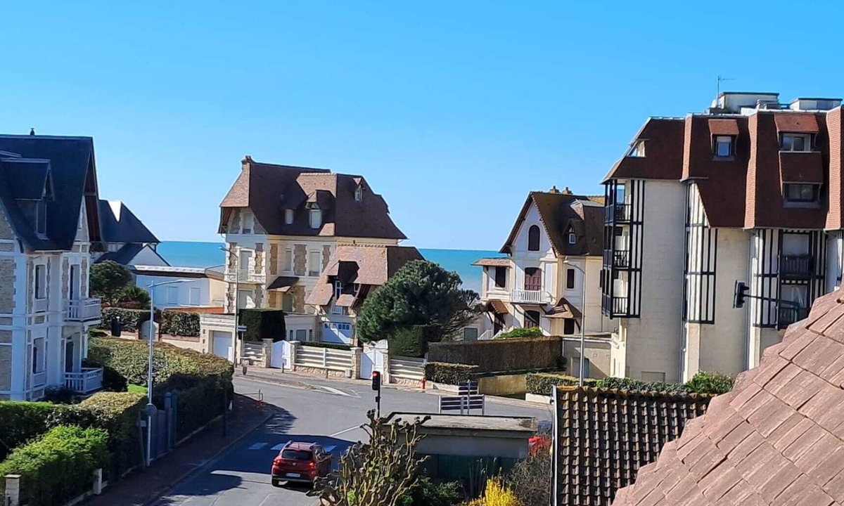 Blonville-sur-Mer Apartment | Charming apartment near Deauville
