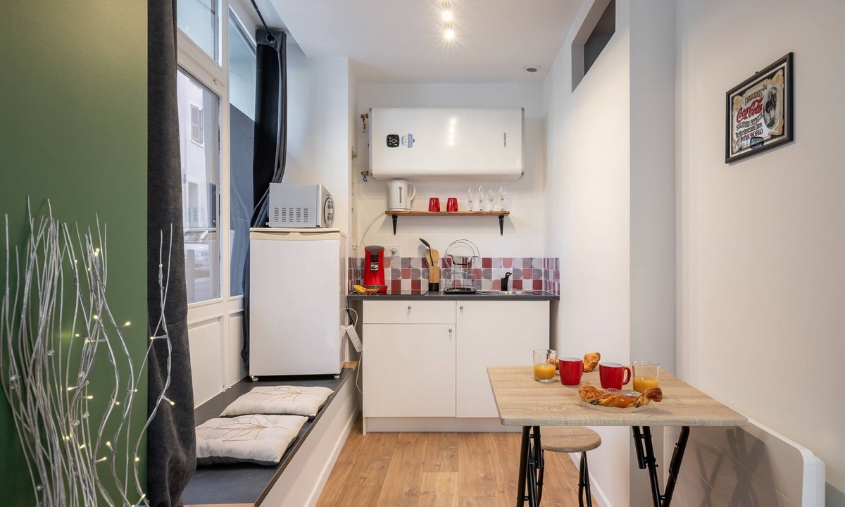 Secteur 2 Apartment | Charming apartment in the historic center of Grenoble