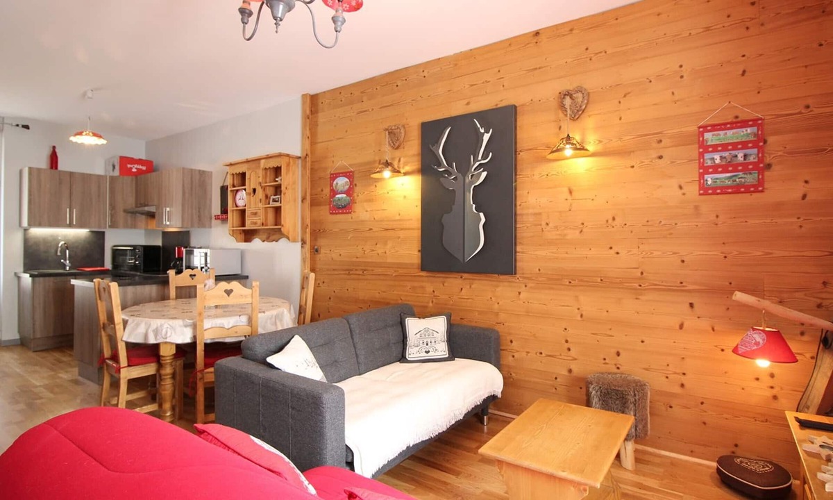 Mont-Dore Apartment | Charming Apartment in Mont-Dore, Pets Allowed