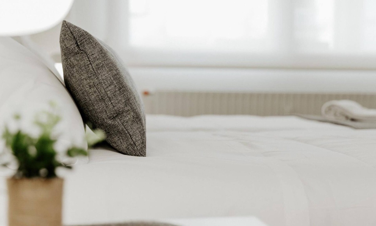 Logrono City Centre Apartment | Charming apartment in Logroño for 4, includes Wi-Fi