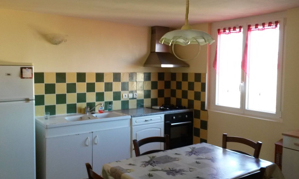 Ajac House | CHARMING APARTMENT QUIET IN GREAT HOUSE