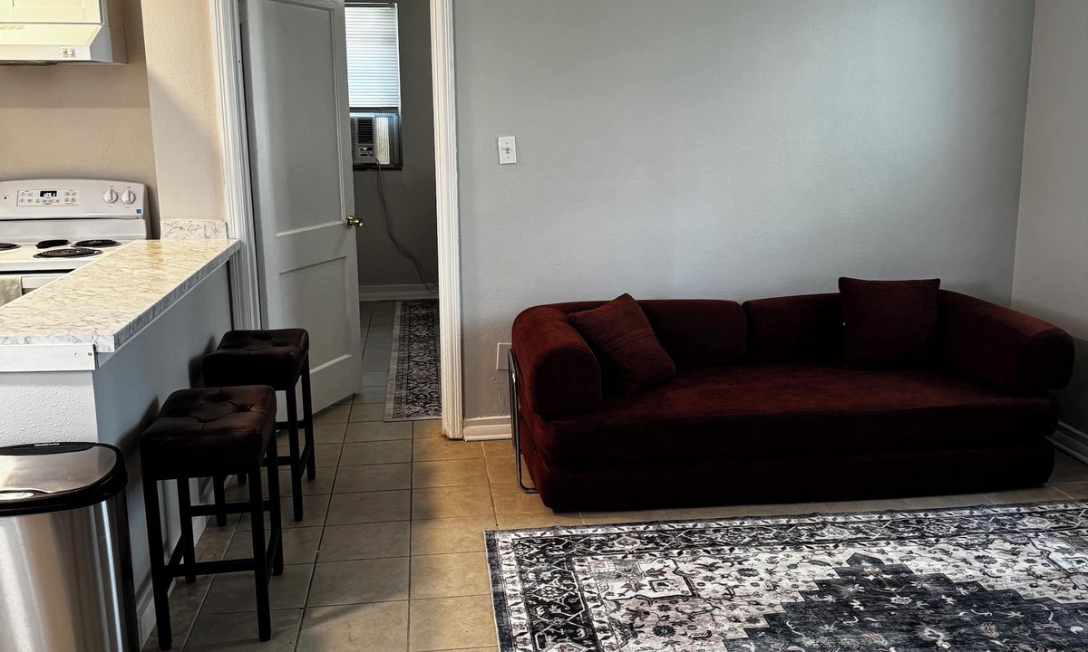 Navy Point Apartment | Charming Apartment Sleeps 4