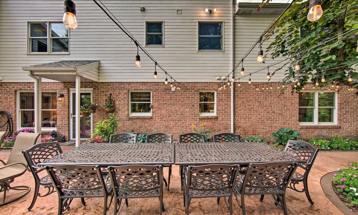 Salunga Apartment | Charming Apartment w/Yard & Beautiful Gardens!