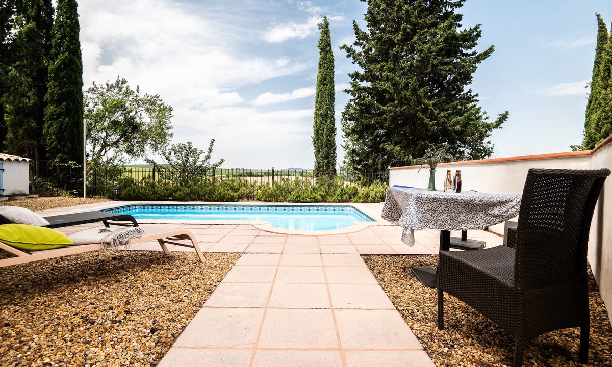 Montreal House | Charming apartment with private pool