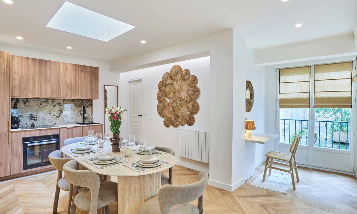 Hopital Saint-Louis Apartment | Charming Apartment With AC - Canal Saint-martin