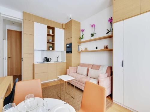 Quartier de l'Ecole-Militaire Apartment | Charming Apt - 1BD 4P - Invalides Bon Marché