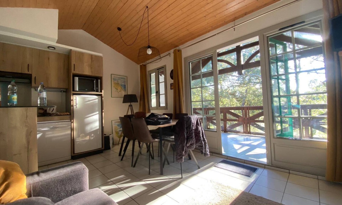 Moliets-et-Maa Apartment | Charming Apt With Balcony And Golf View