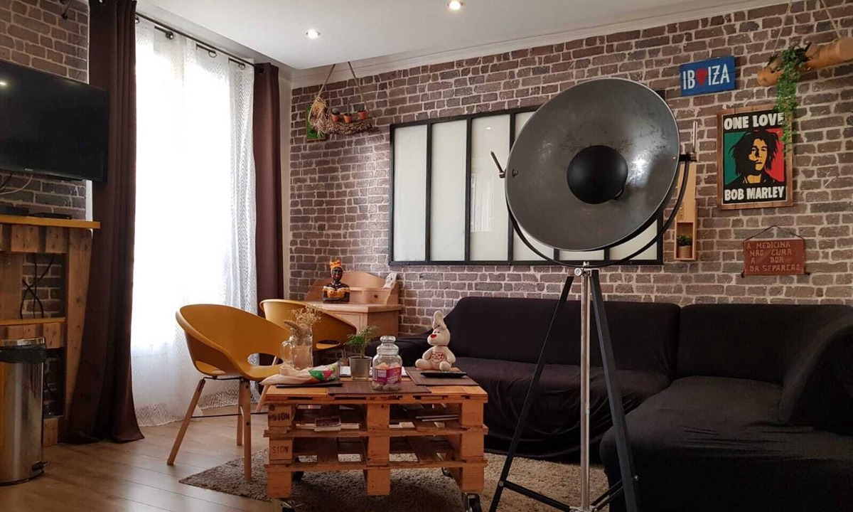 Saint-Ouen Apartment | Charming atypical apartment