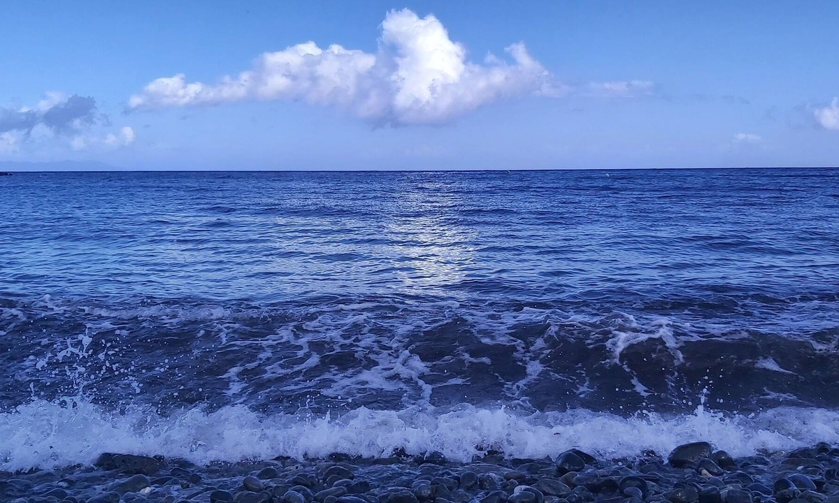 Santa-Severa House | Charming atypical waterfront house