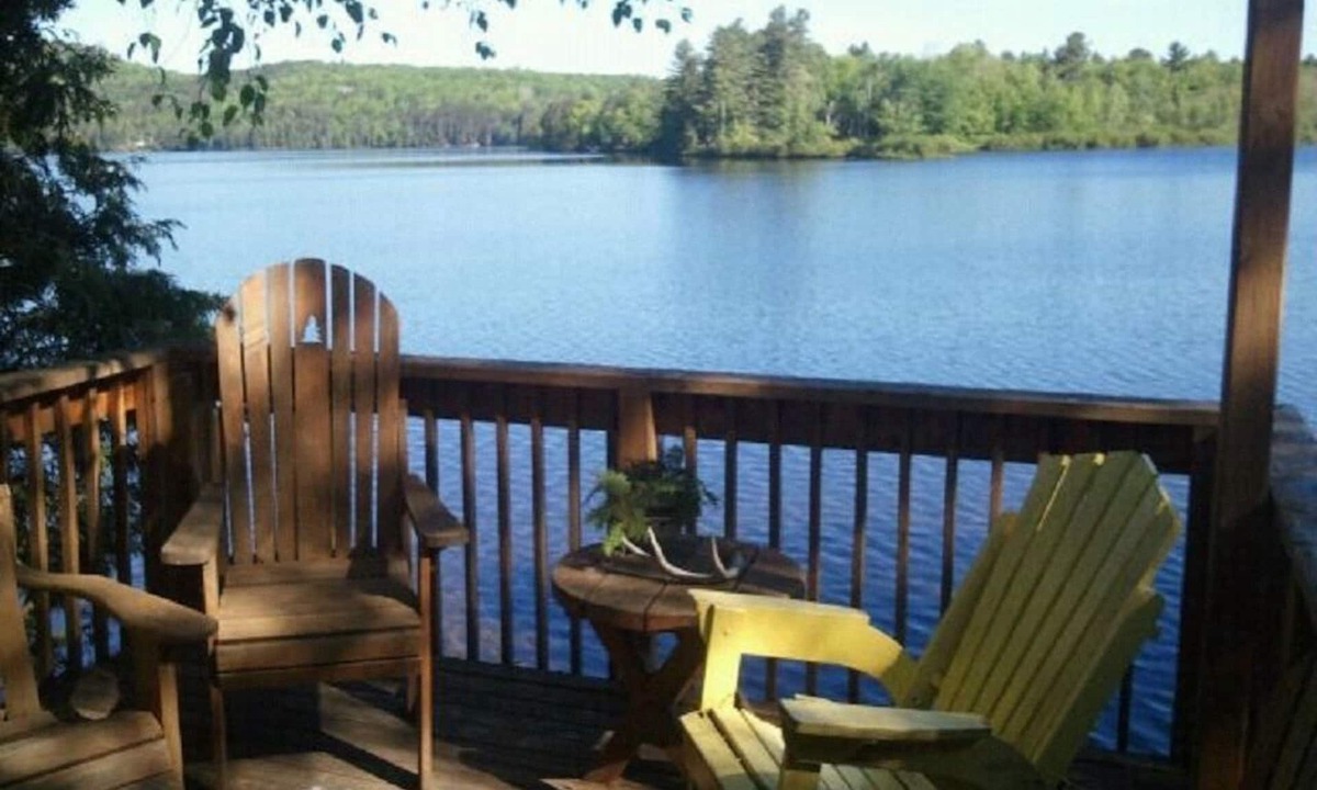 Madawaska Valley Cottage | Charming Authentic Waterfront Cottage on a Lake